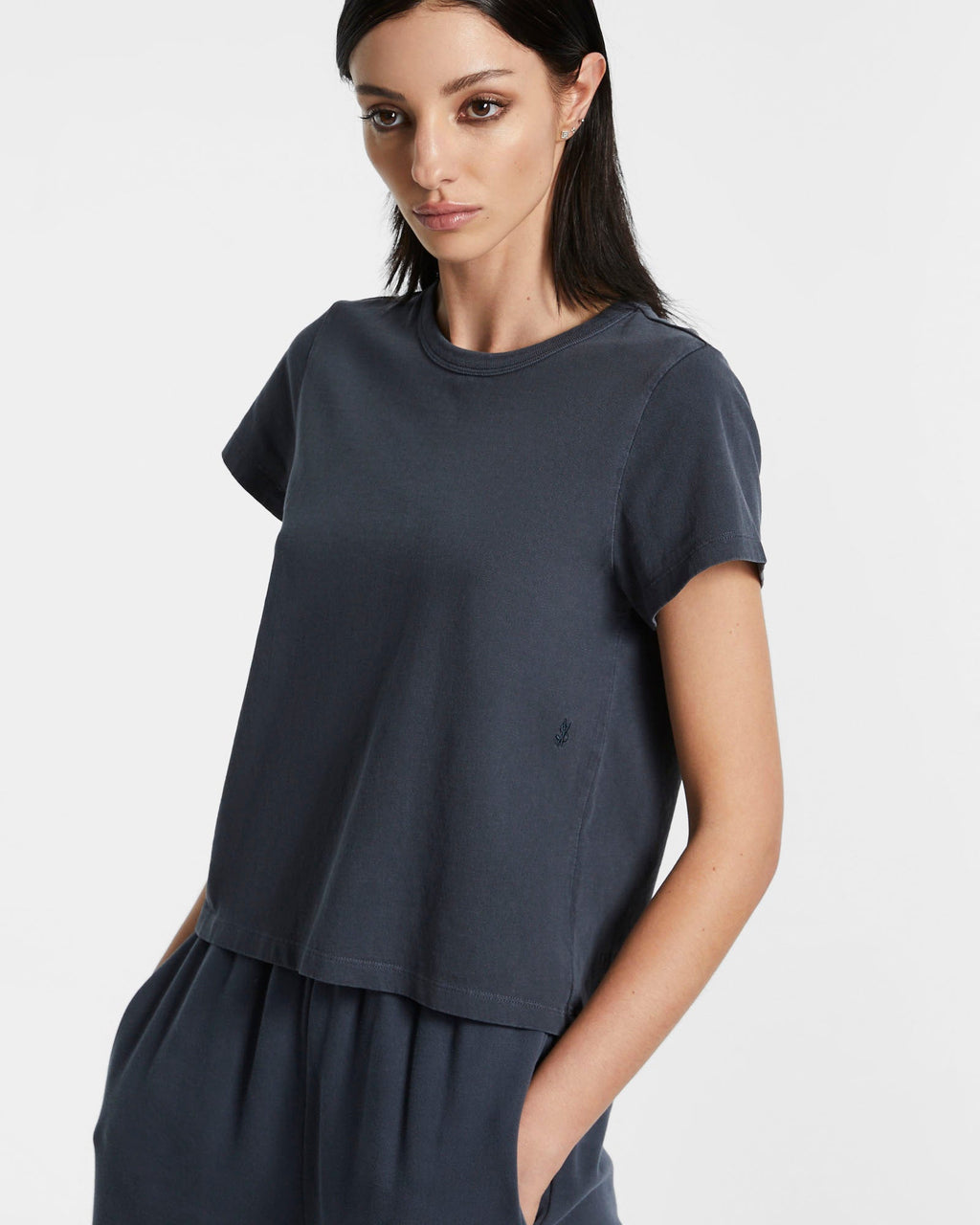 WOMENS 3 X 4 MINI SS TEE NAVY TEES