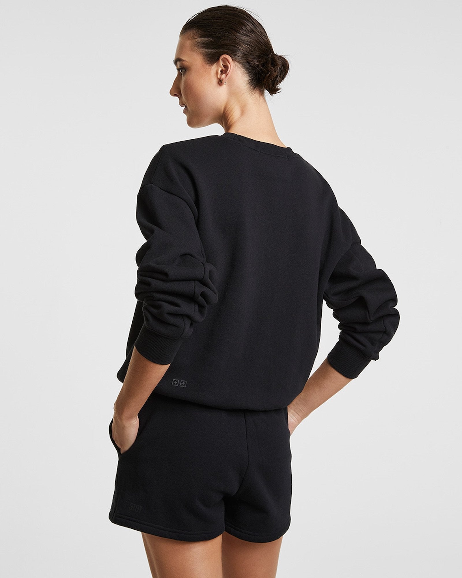 WOMENS  3 X 4 KLASSIC CREW JET BLACK REGULAR FLEECE