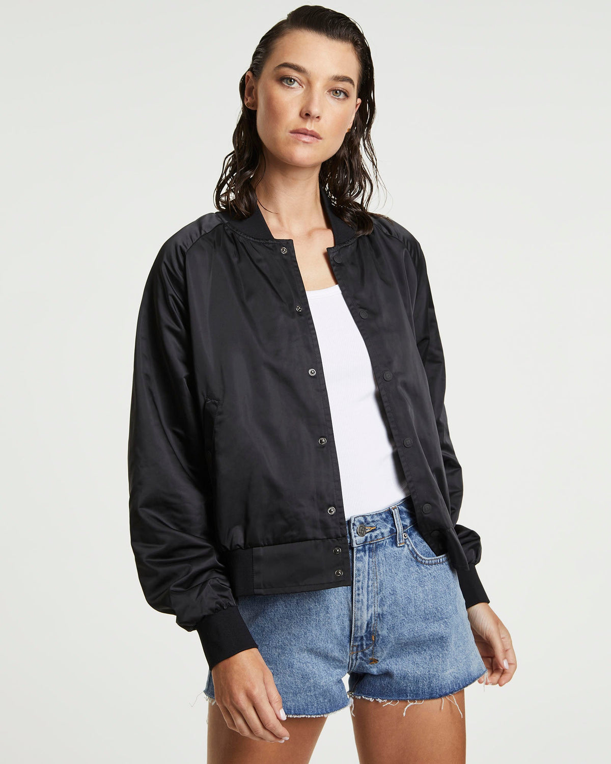 LOFI BOMBER BLACK