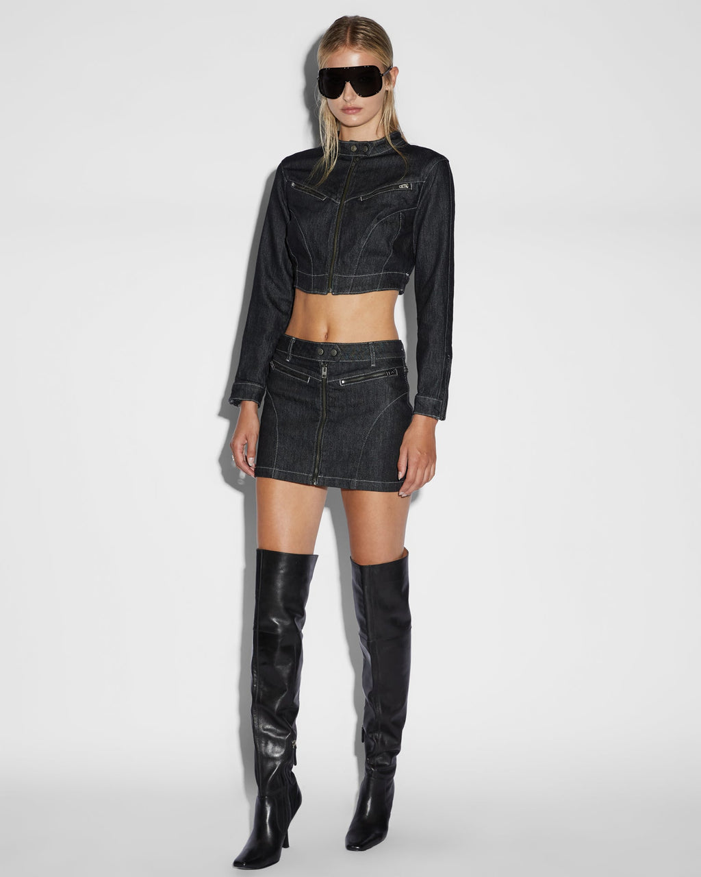 Womens Paradigm Crop Jacket Midnight Cropped Jackets - Black