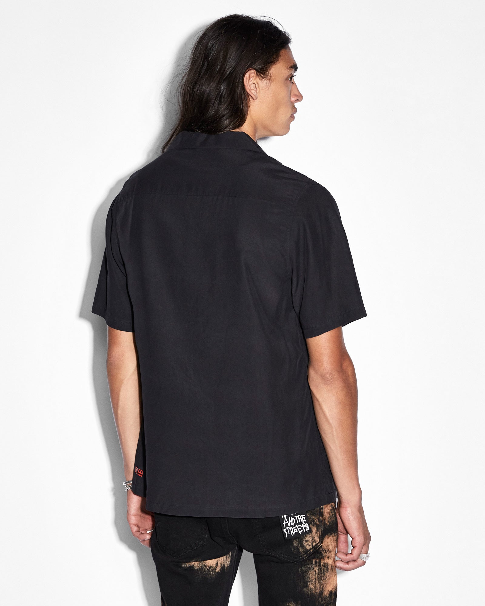 ROSE GARDEN RESORT SS SHIRT BLACK