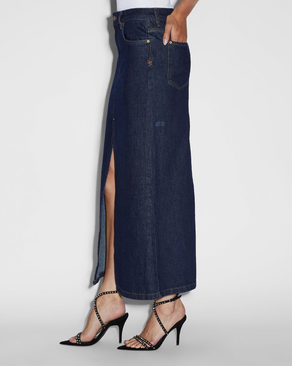 WOMENS SWERVE SKIRT LEGACY SKIRTS