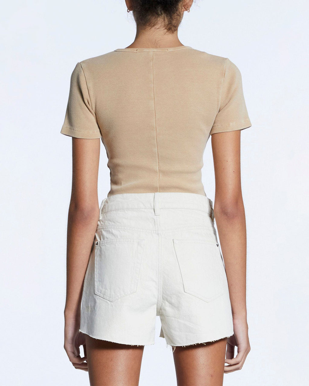 Womens Arise Ss Tee Tan Fitted Tees - Tan